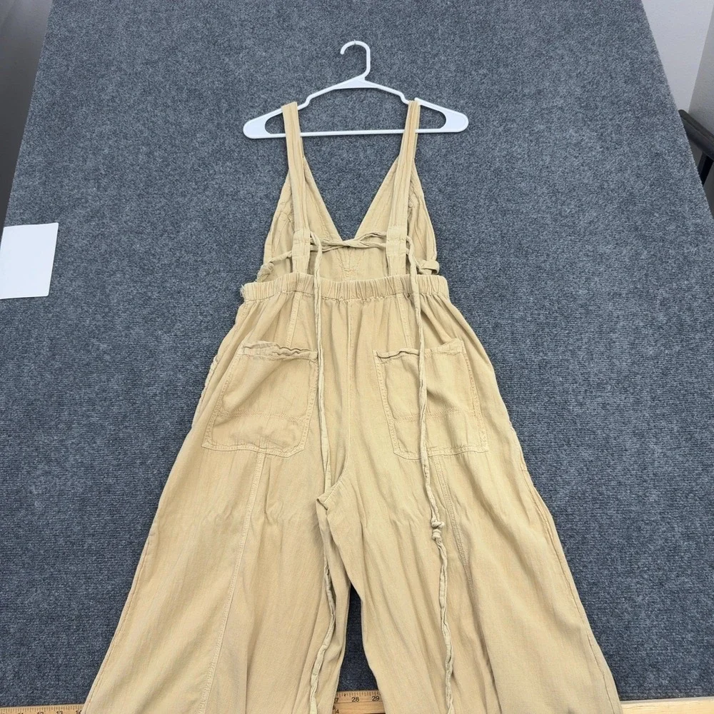 Free People Jumpsuit Womens S Tan Wide Leg V-Neck Boho Casual